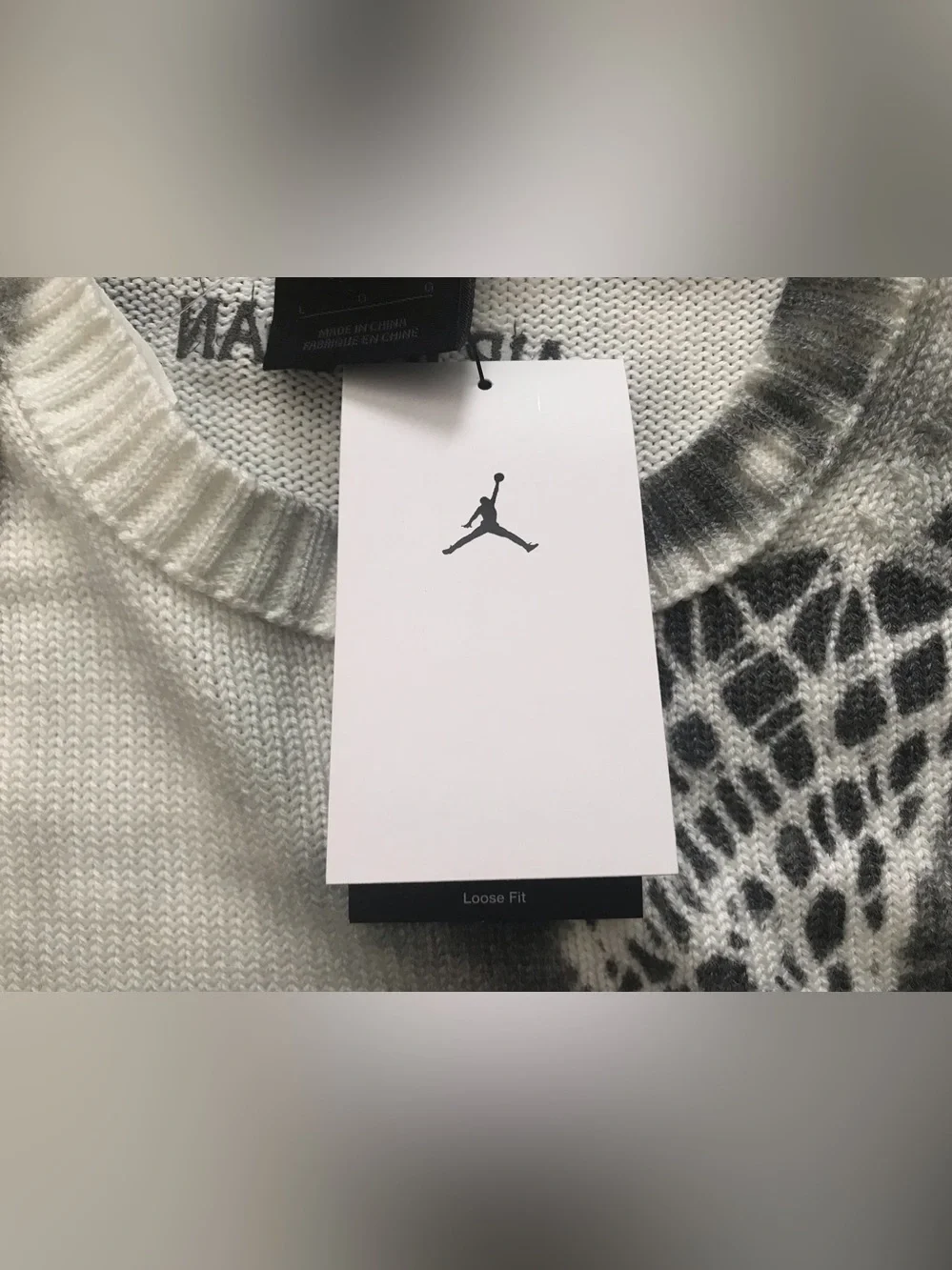 Size Large Mens Air Jordan Print Loose Fit Knit Sweater White Gray HQ1635-133